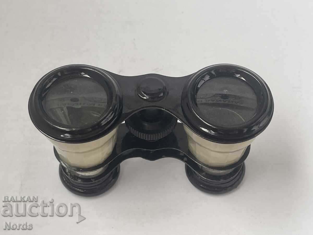 Παράδοση Κιάλια με μαργαριτάρι Παράδοση Κιάλια με μαργαριτάρι