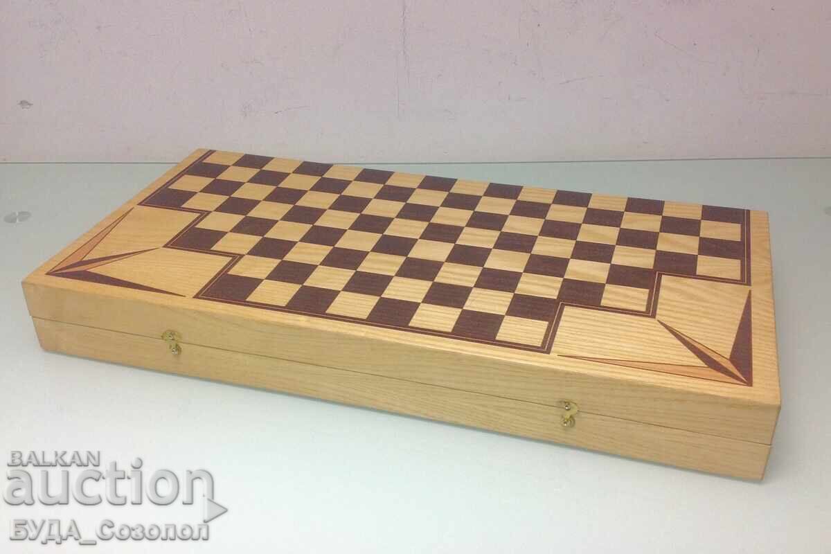 Licitație ȘAH pentru patru, 4 jucători, NOU! Licitație ȘAH pentru patru, 4 jucători, NOU!