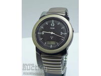 TCM Radio Wristwatch, Working