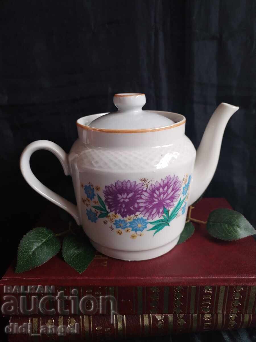 Ρωσική τσαγιέρα με τιμή 22.00 BGN | € 11.25