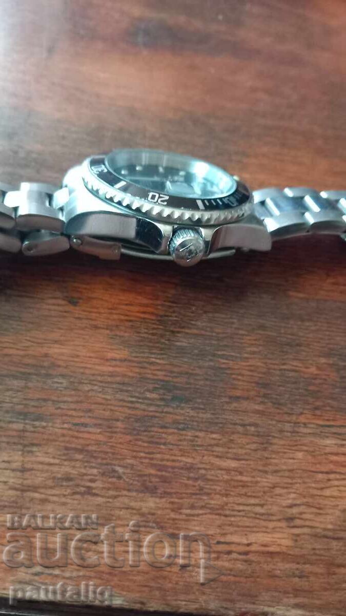 Auction MEN'S WRISTWATCH INVICTA Auction MEN'S WRISTWATCH INVICTA