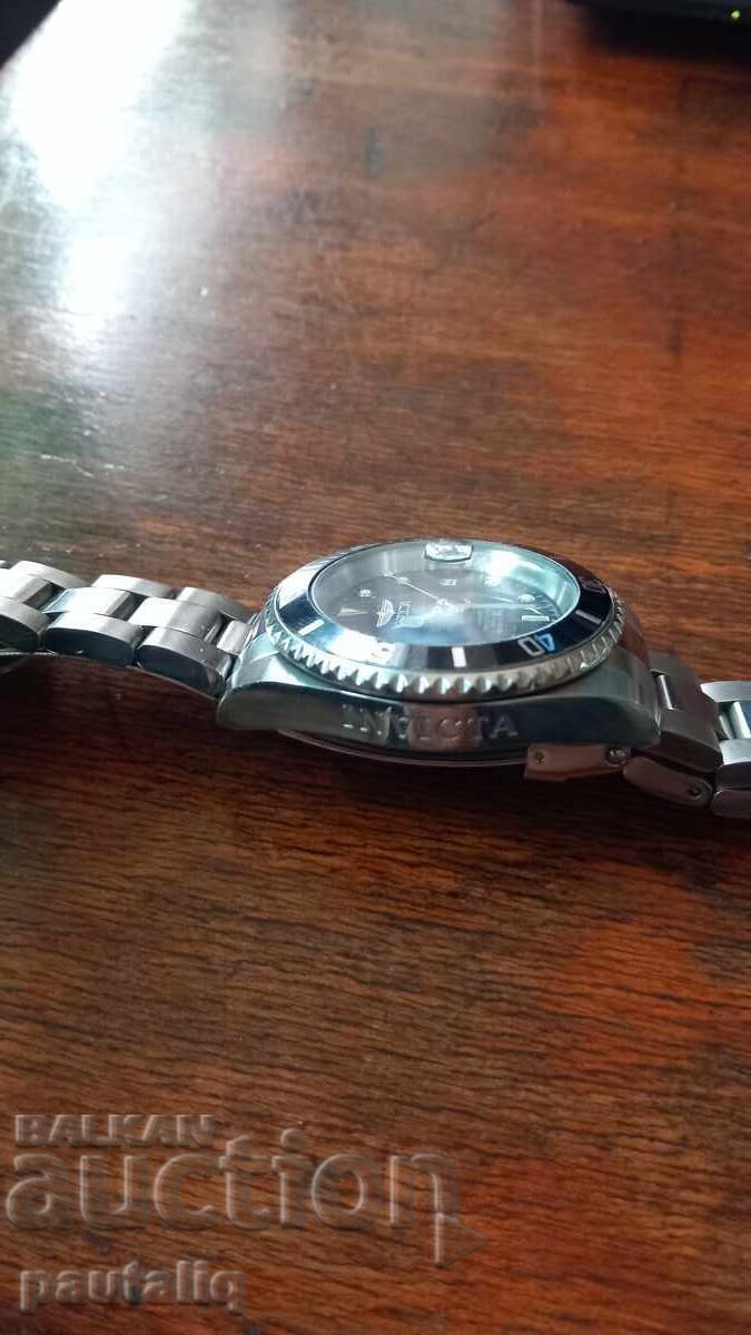 Delivery of MEN'S WRISTWATCH INVICTA Delivery of MEN'S WRISTWATCH INVICTA