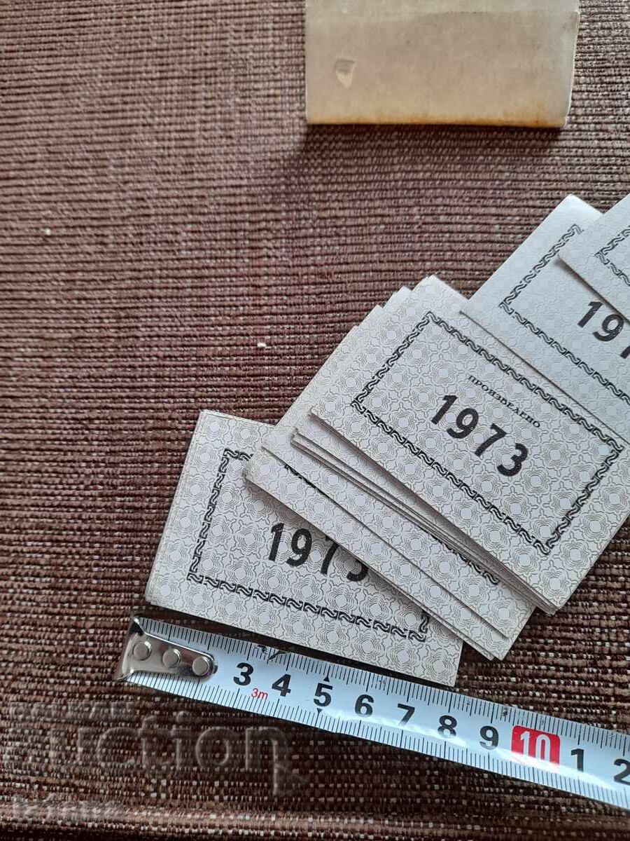 Livrarea Etichete vechi Fabricat 1973 Livrarea Etichete vechi Fabricat 1973