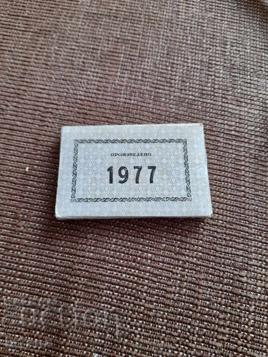 Etichete vechi Fabricate 1977