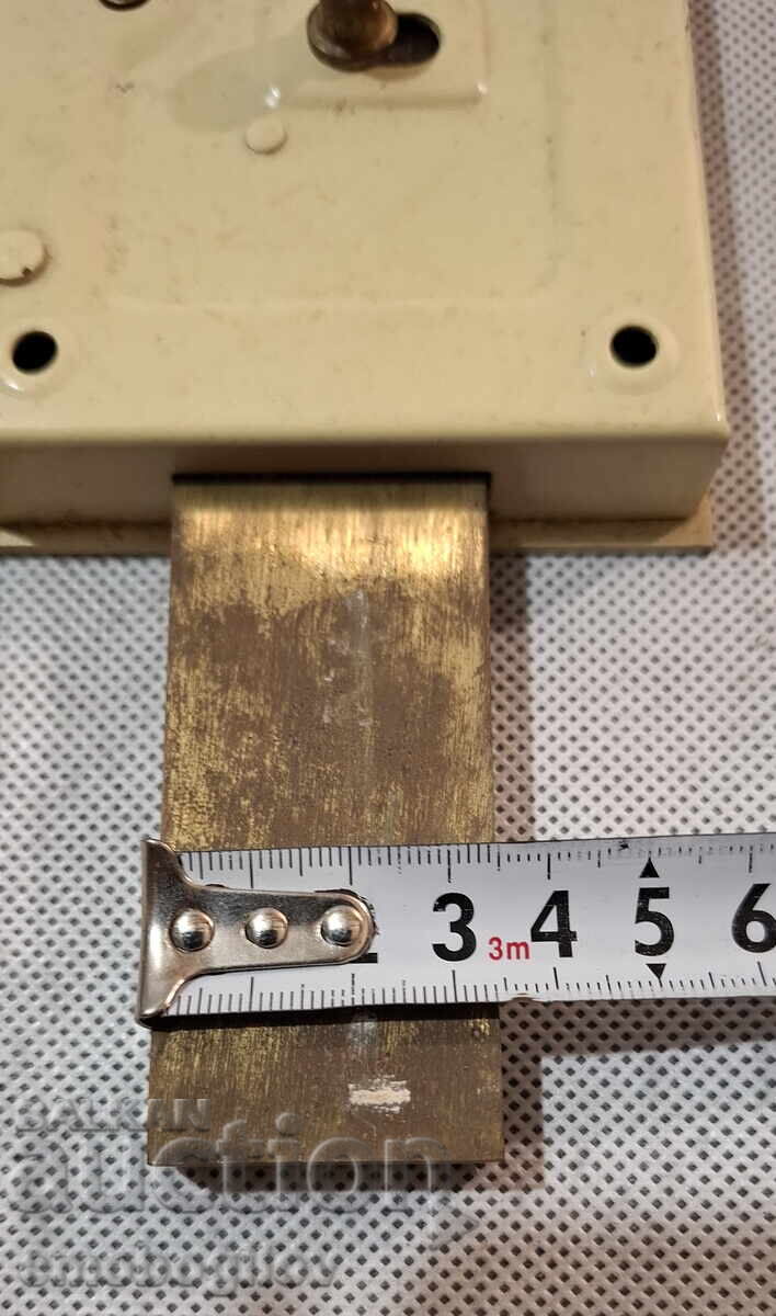 Attention! Massive Additional Lock for Entrance Door! - 6