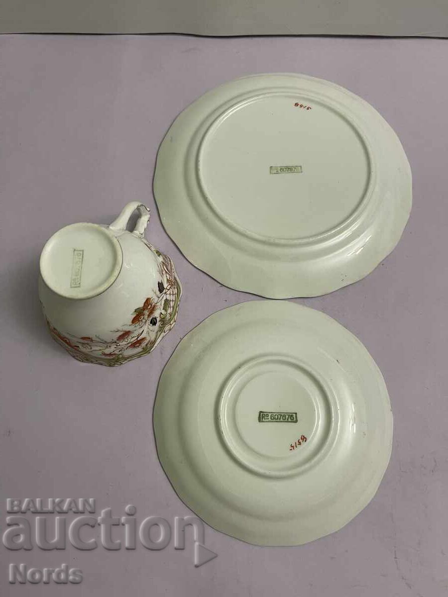 Доставка на Винтидж английски троен сет за чай Доставка на Винтидж английски троен сет за чай