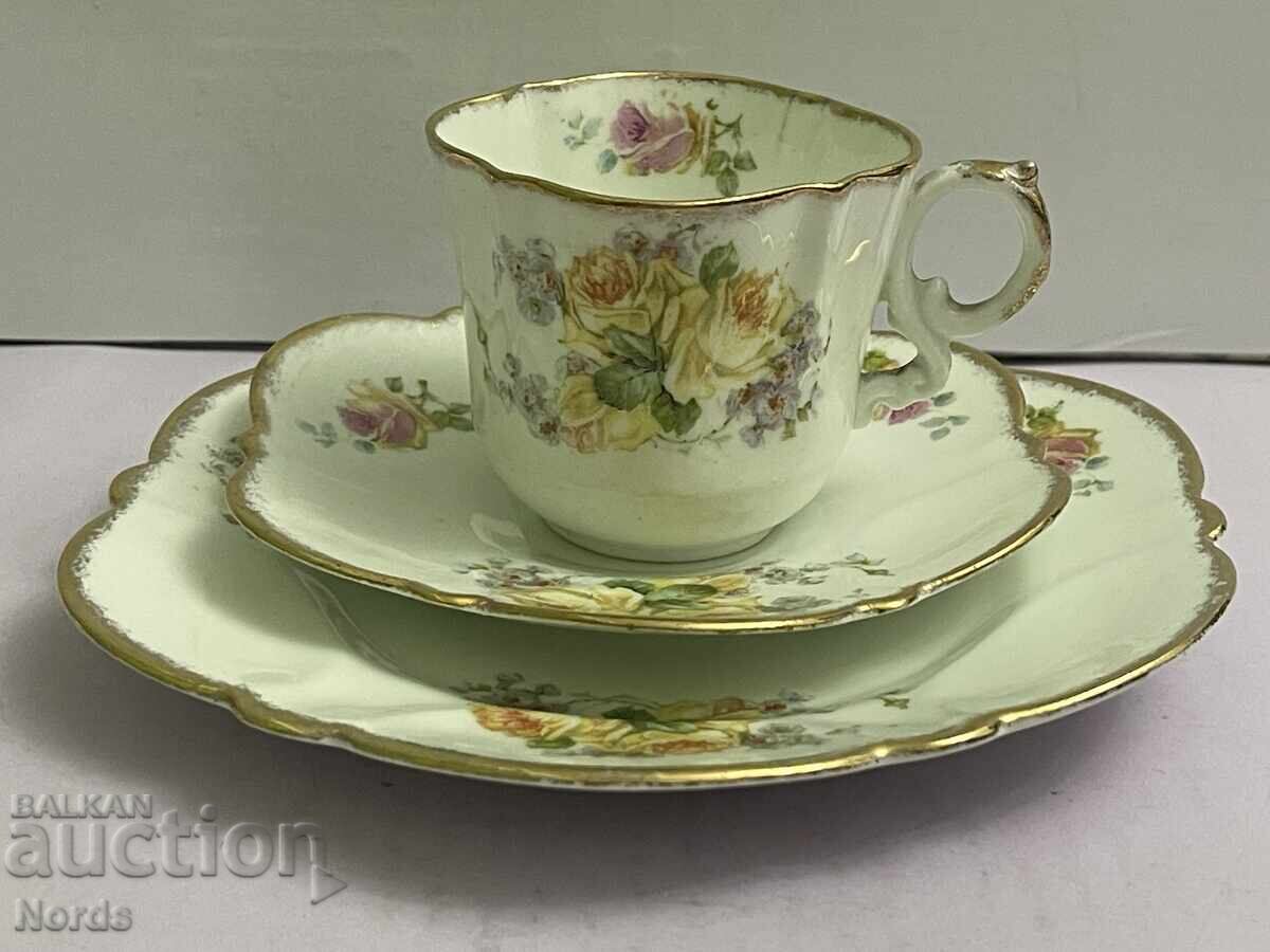 Винтидж английски троен сет за чай с цена 12.00 лв. | € 6.14 Винтидж английски троен сет за чай с цена 12.00 лв. | € 6.14