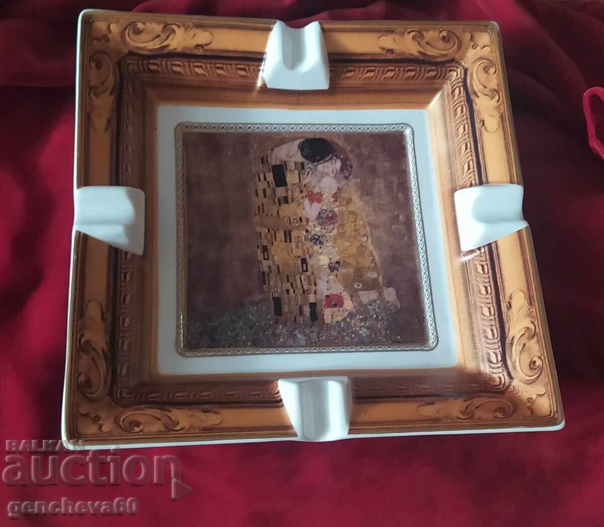 Cenusar din portelan LANGASTER pentru trabucuri seria „Sărutul” cu preț € 30.00 | 58.68 BGN Cenusar din portelan LANGASTER pentru trabucuri seria „Sărutul” cu preț € 30.00 | 58.68 BGN