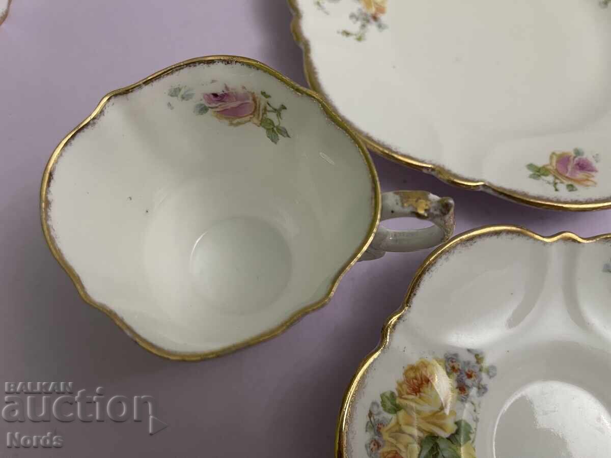 Delivery of Vintage English Triple Tea Set Delivery of Vintage English Triple Tea Set