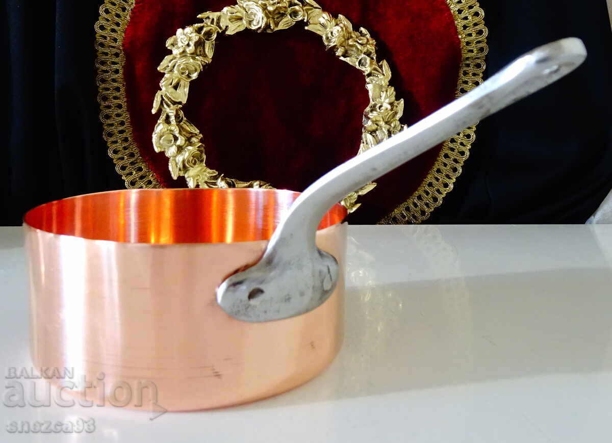 Χάλκινη κατσαρόλα 750 ml, καθαρό κόκκινο μέλι με τιμή 69.00 BGN | € 35.28