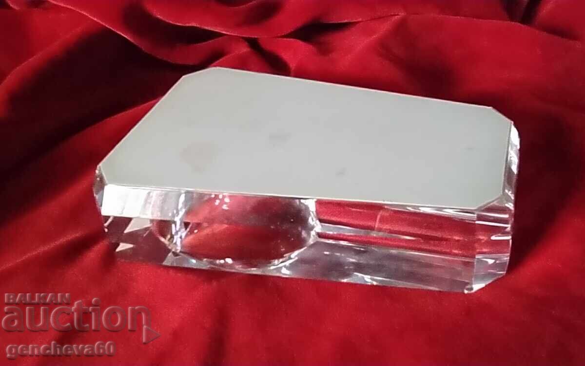 Auction  Crystal Cigar Ashtray "SILVER MATCH"