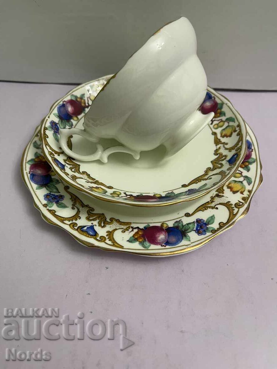 Винтидж английски троен сет за чай с цена 17.00 лв. | € 8.69 Винтидж английски троен сет за чай с цена 17.00 лв. | € 8.69