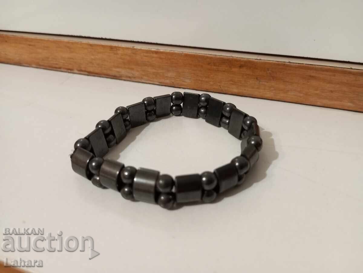 Παράδοση Μαγνητικό βραχιόλι