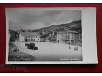 Ούστοβο - Πλατεία