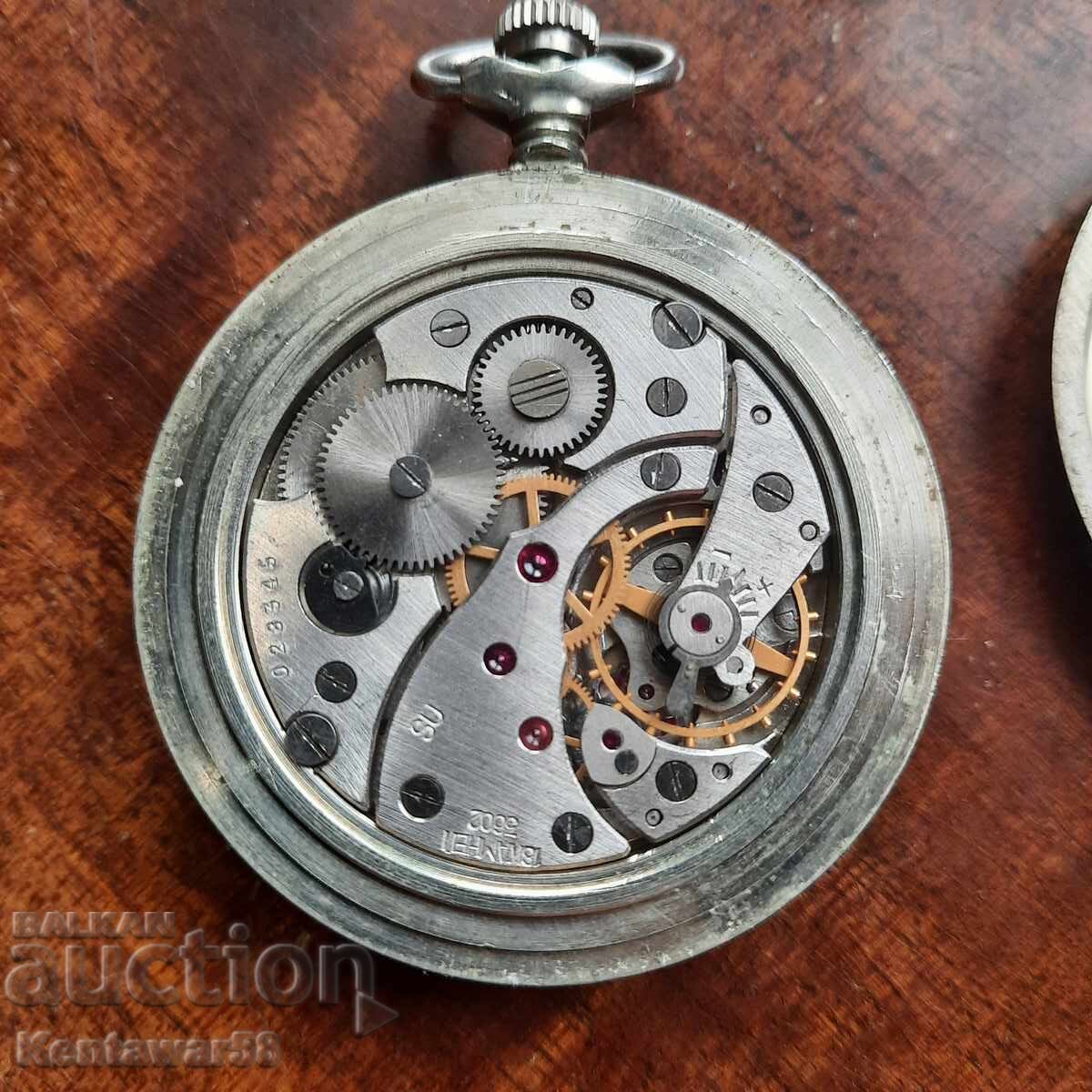 Delivery of Rare Lightning (Molniya) Watch with Ural Delivery of Rare Lightning (Molniya) Watch with Ural