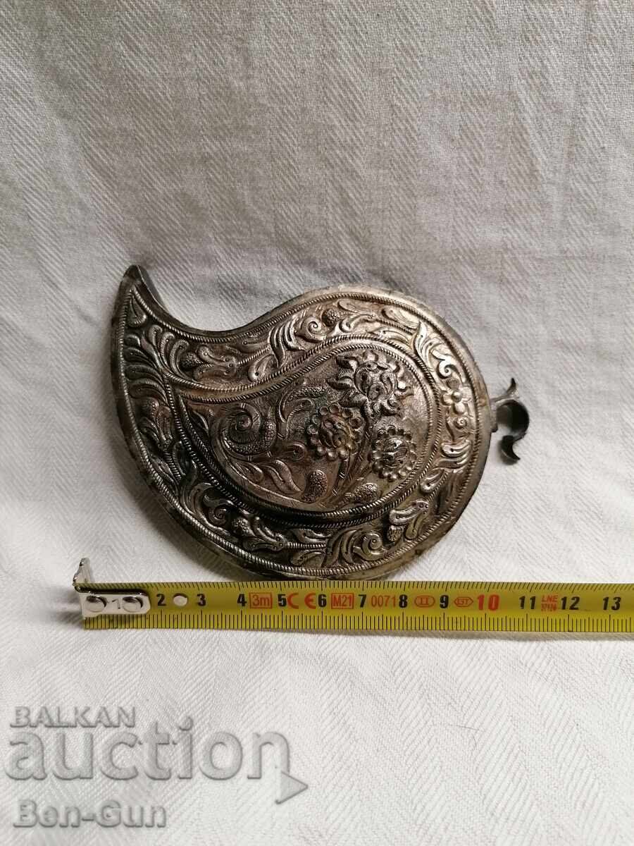 Ασημένια πόρπη μισή αυθεντική Ασημένια πόρπη μισή αυθεντική