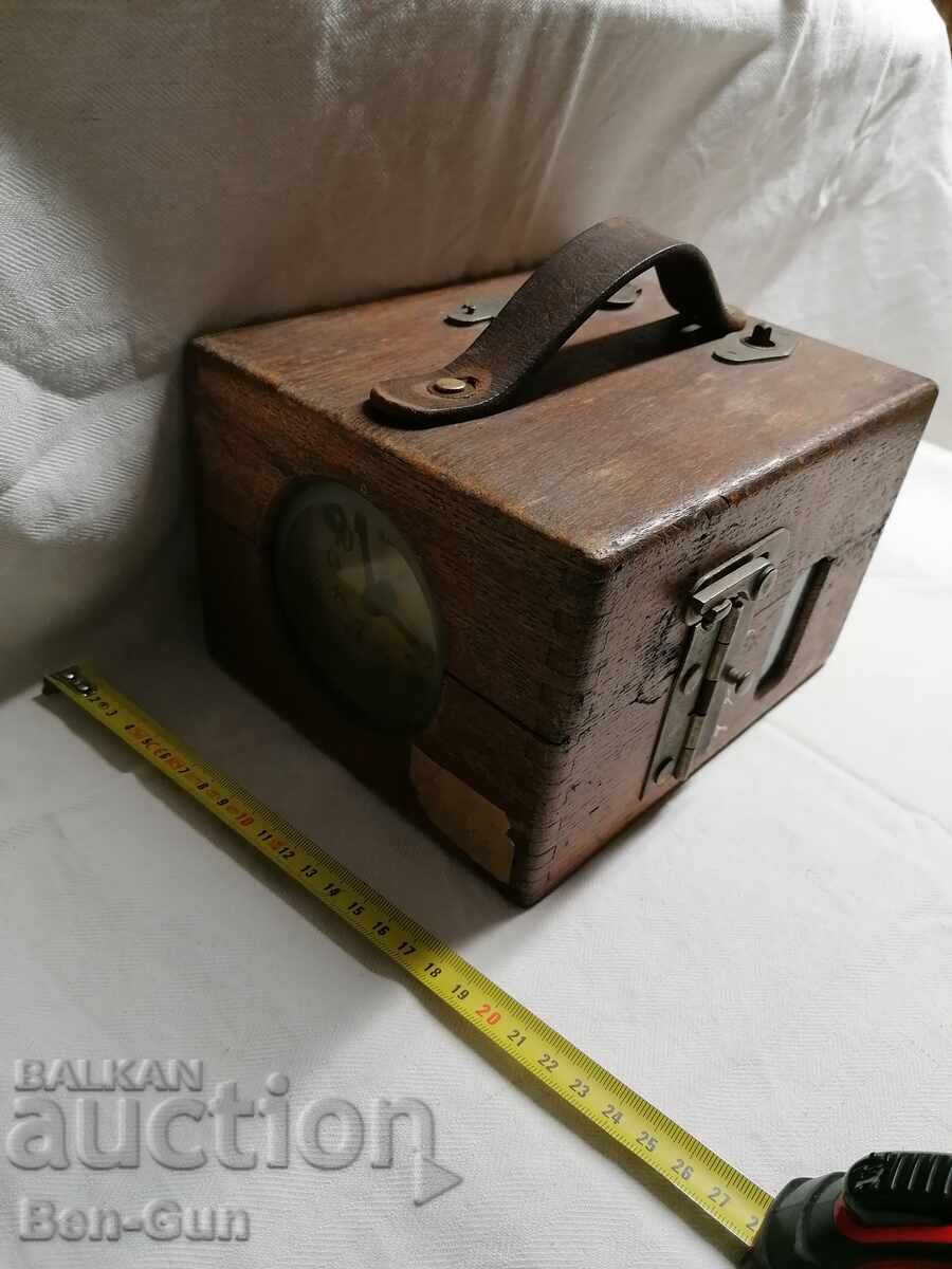 Доставка на Часовник за отчитане времето на полета Доставка на Часовник за отчитане времето на полета