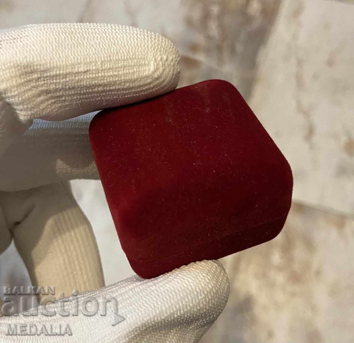 Παράδοση 70 χρόνια ΤΣΣΚΑ - 2018 - σπάνιο σμάλτο κονκάρδα - με κουτί Παράδοση 70 χρόνια ΤΣΣΚΑ - 2018 - σπάνιο σμάλτο κονκάρδα - με κουτί