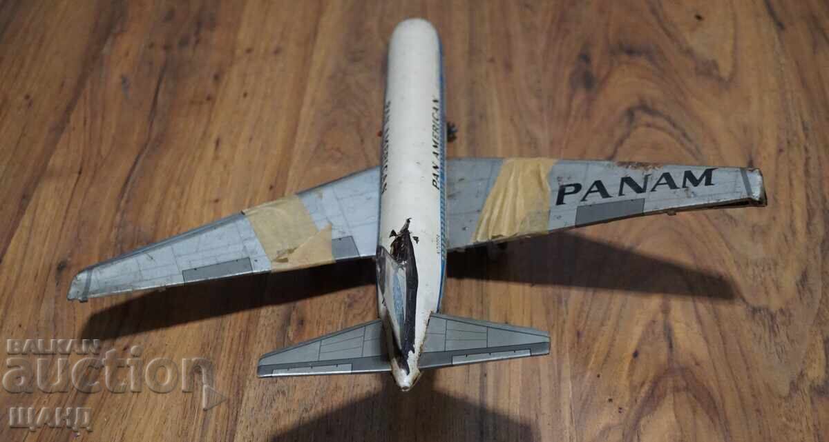 Delivery of PAN AMERICAN Old Japanese metal toy airplane model