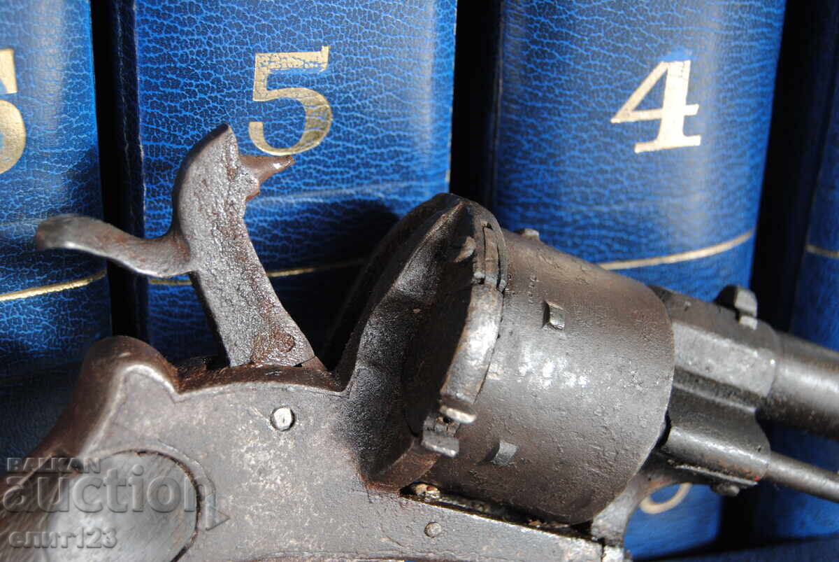 Ένα παλιό περίστροφο - 6