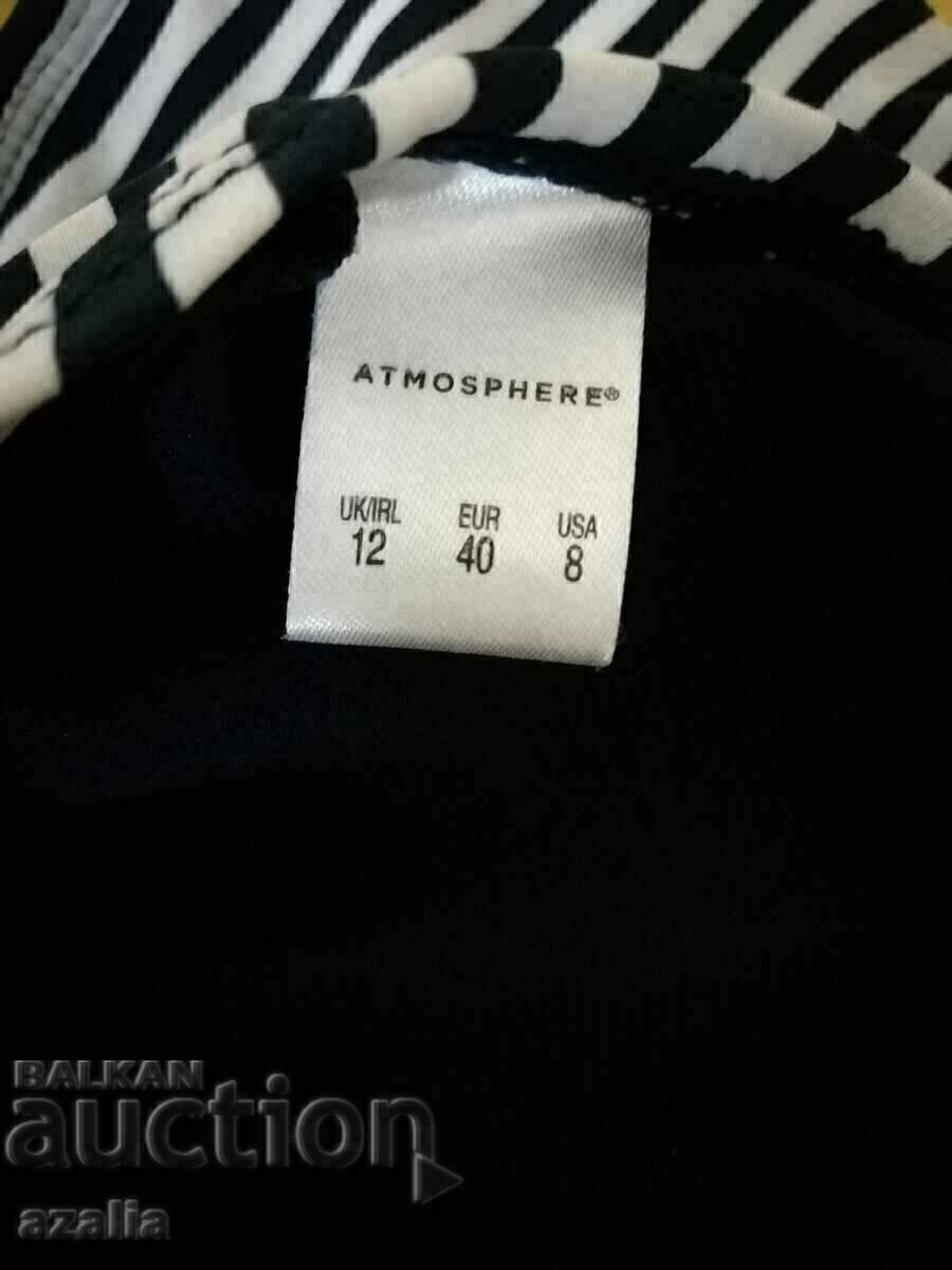 Auction  Women's two-piece swimsuit