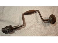 Veche Mașină de găurit manuală Matkap