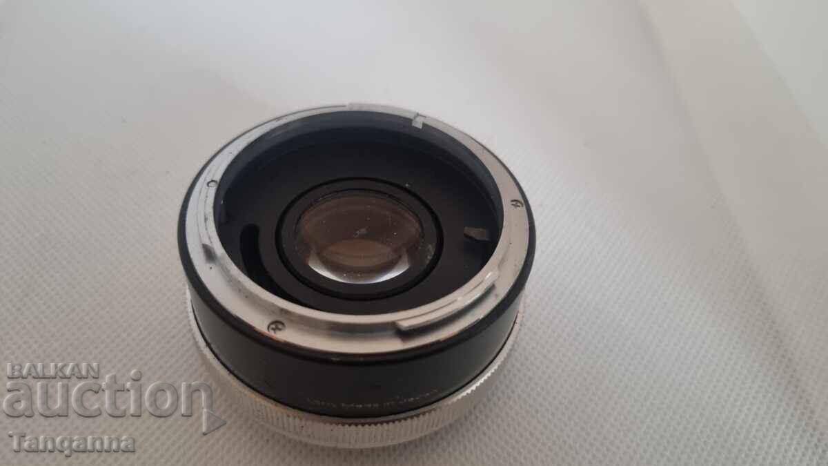 Obiectiv cu preț 12.00 BGN | € 6.14 Obiectiv cu preț 12.00 BGN | € 6.14