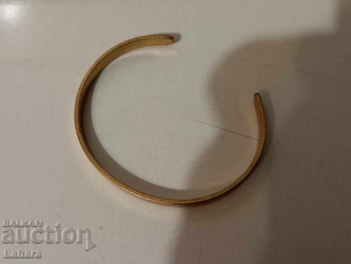 Delivery of Antique retro bracelet