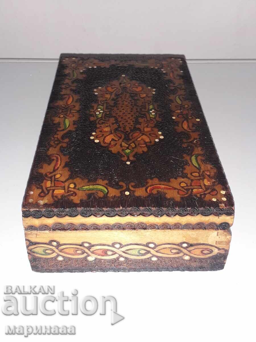 Delivery of OLD BOX. PYROGRAPHY