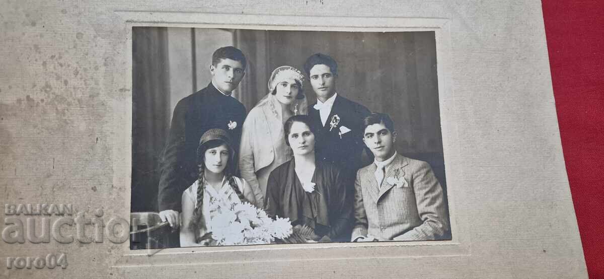 СОФИЯ - СТАРА ФОТОГРАФИЯ - КАРТОН с цена 45.00 лв. | € 23.01