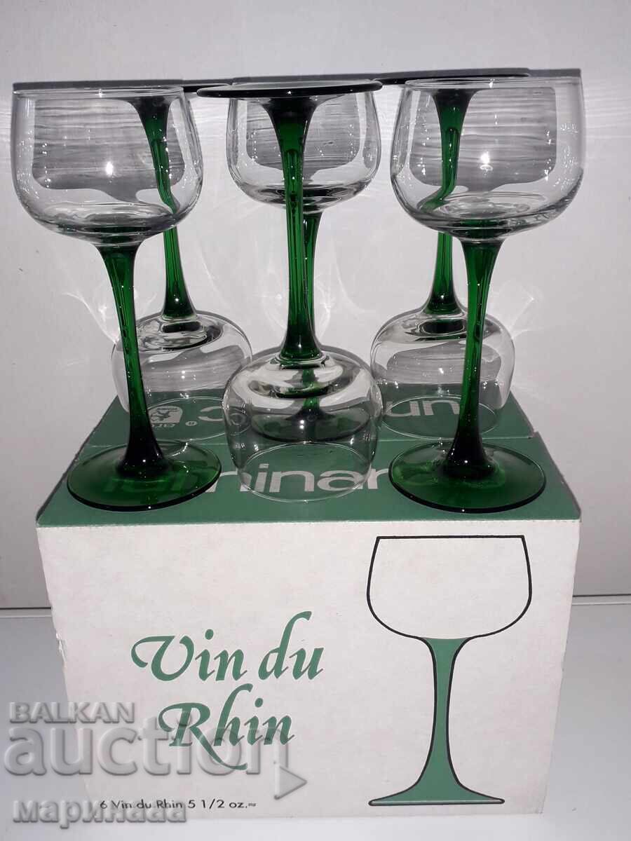 КОМПЛЕКТ ЧАШИ ЗА ВИНО. ФРАНЦИЯ с цена 30.00 лв. | € 15.34 КОМПЛЕКТ ЧАШИ ЗА ВИНО. ФРАНЦИЯ с цена 30.00 лв. | € 15.34