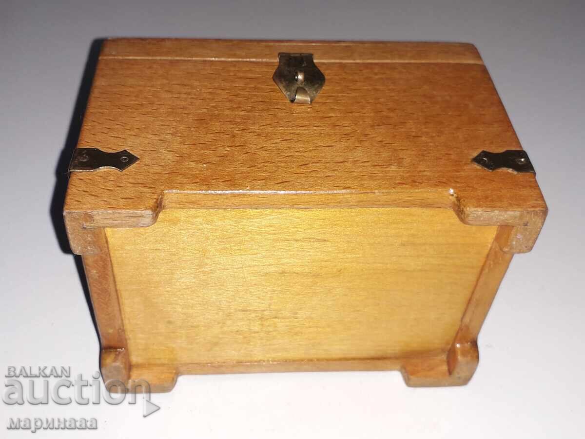 СТАРА КУТИЯ. САНДЪЧЕ. ДЪРВО, БРОНЗ - 6 СТАРА КУТИЯ. САНДЪЧЕ. ДЪРВО, БРОНЗ - 6