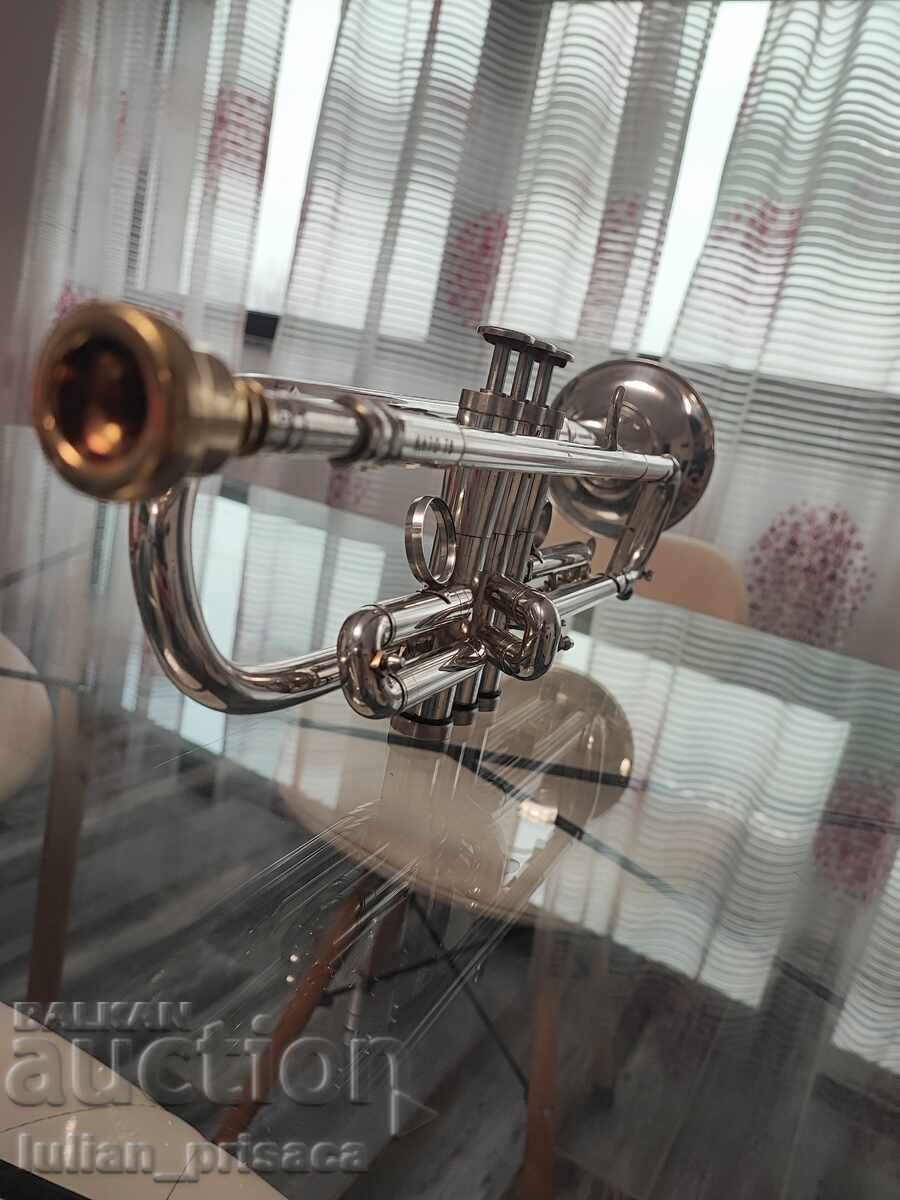 Auction  Gewa Kato T6 Bb model Trumpet, Unicat