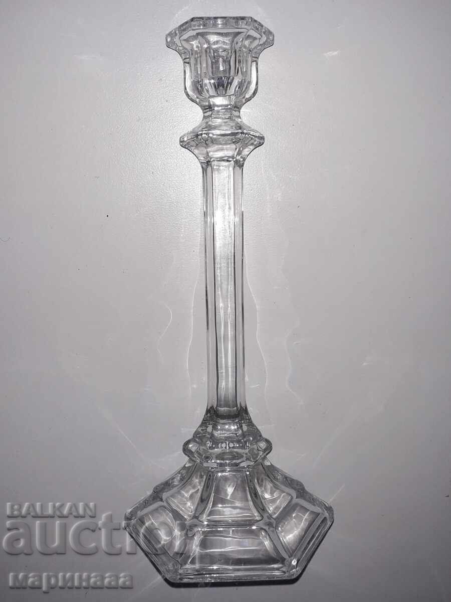 SFEȘNIC ÎNALT. STICLĂ