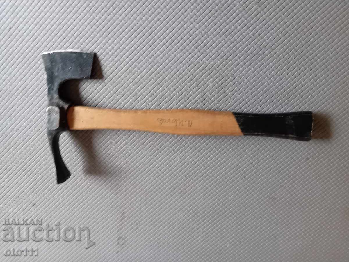 Delivery of OLD BULGARIAN KIRKO AX - EDELWEIS Delivery of OLD BULGARIAN KIRKO AX - EDELWEIS