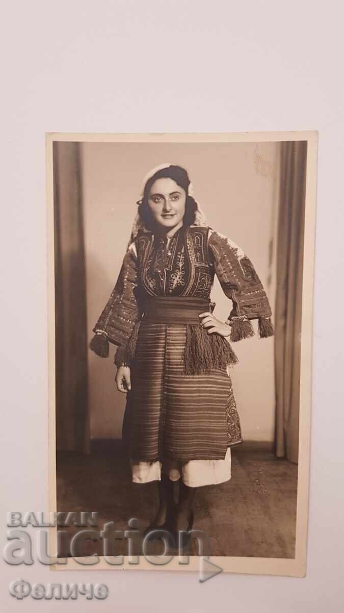 Βουλγαρική ταχυδρομική φωτογραφική κάρτα - Μακεδονική φορεσιά