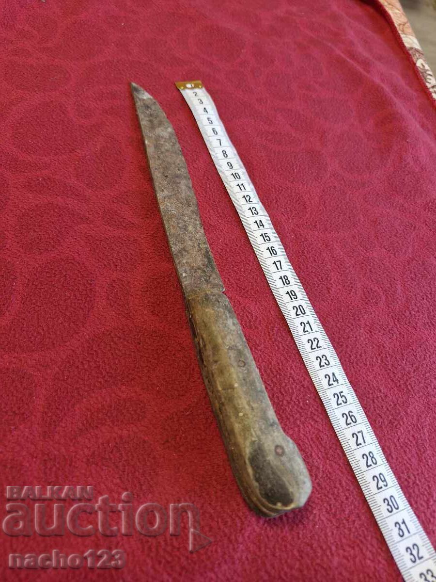 Authentic old knife with buffalo horn scales with price 40.00 BGN | € 20.45 Authentic old knife with buffalo horn scales with price 40.00 BGN | € 20.45