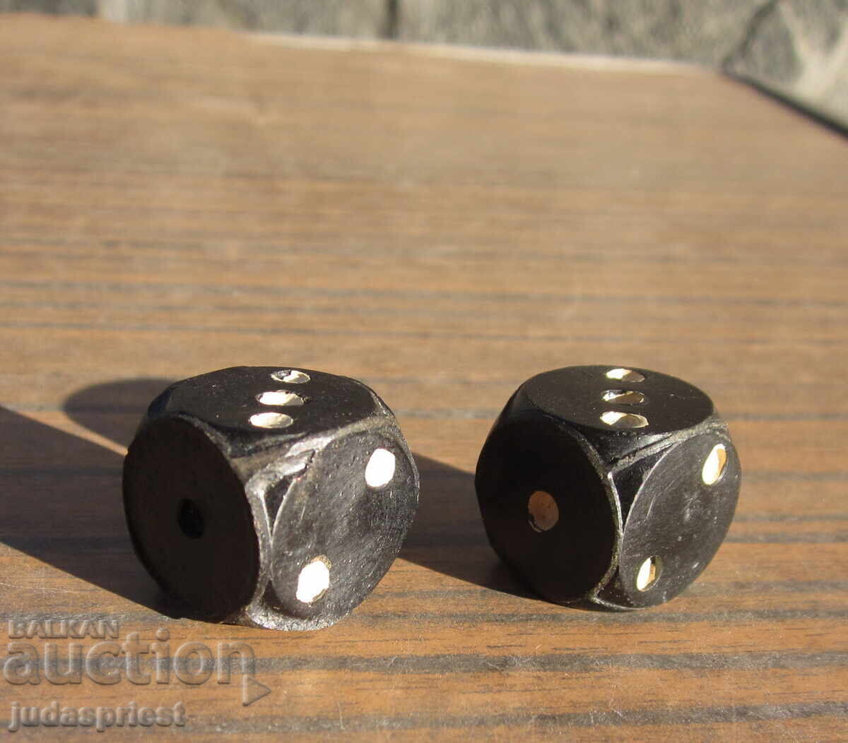 Set of old bakelite dice, dice made of bakelite - 6 Set of old bakelite dice, dice made of bakelite - 6