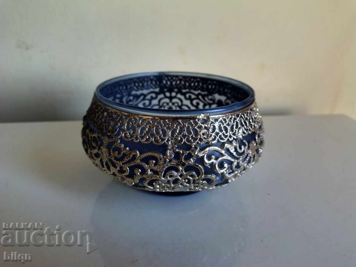 Great Dish With Silver Plated Ornaments Great Dish With Silver Plated Ornaments