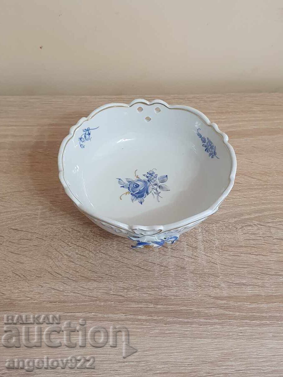 German porcelain bonbonniere by Von Schierholz with price 0.01 BGN | € 0.01 German porcelain bonbonniere by Von Schierholz with price 0.01 BGN | € 0.01