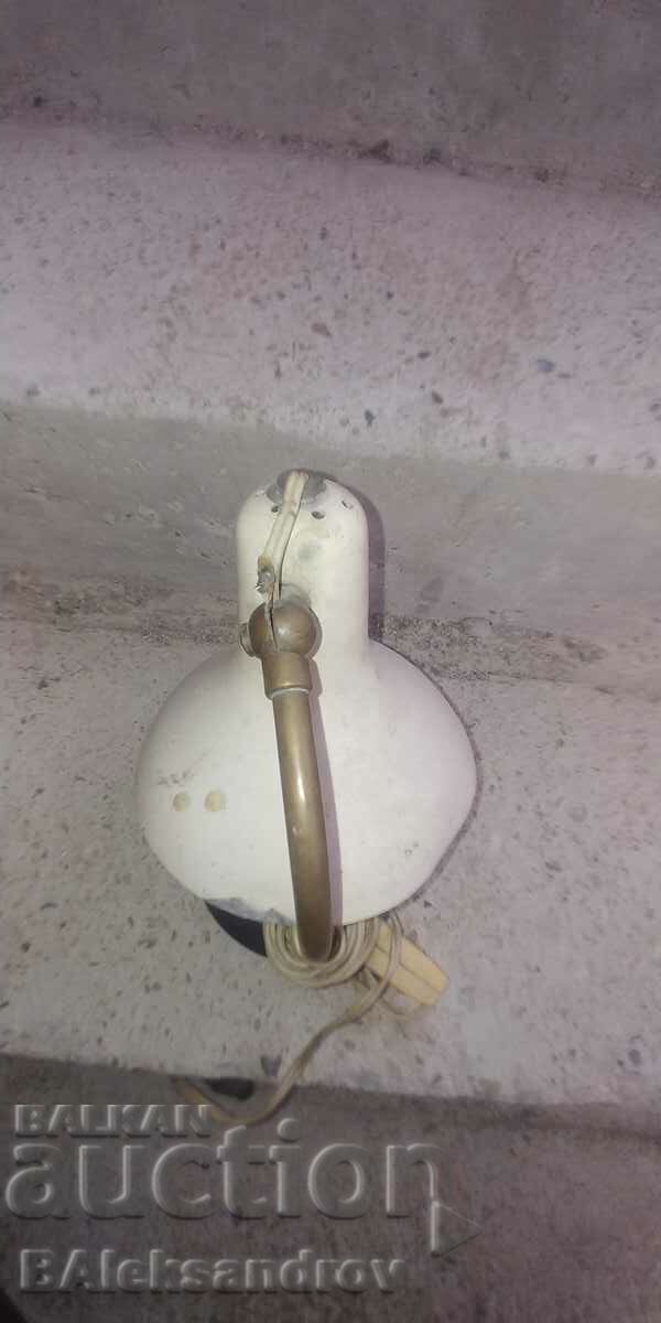 Δημοπρασία Παλιό επιτραπέζιο φωτιστικό