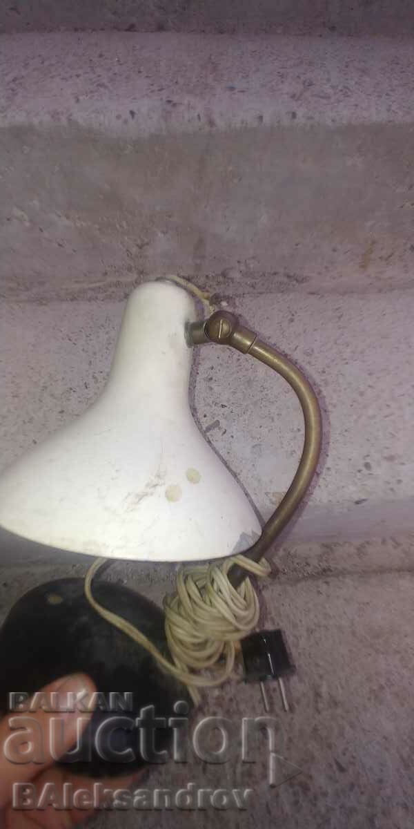 Veche lampă de masă - 5