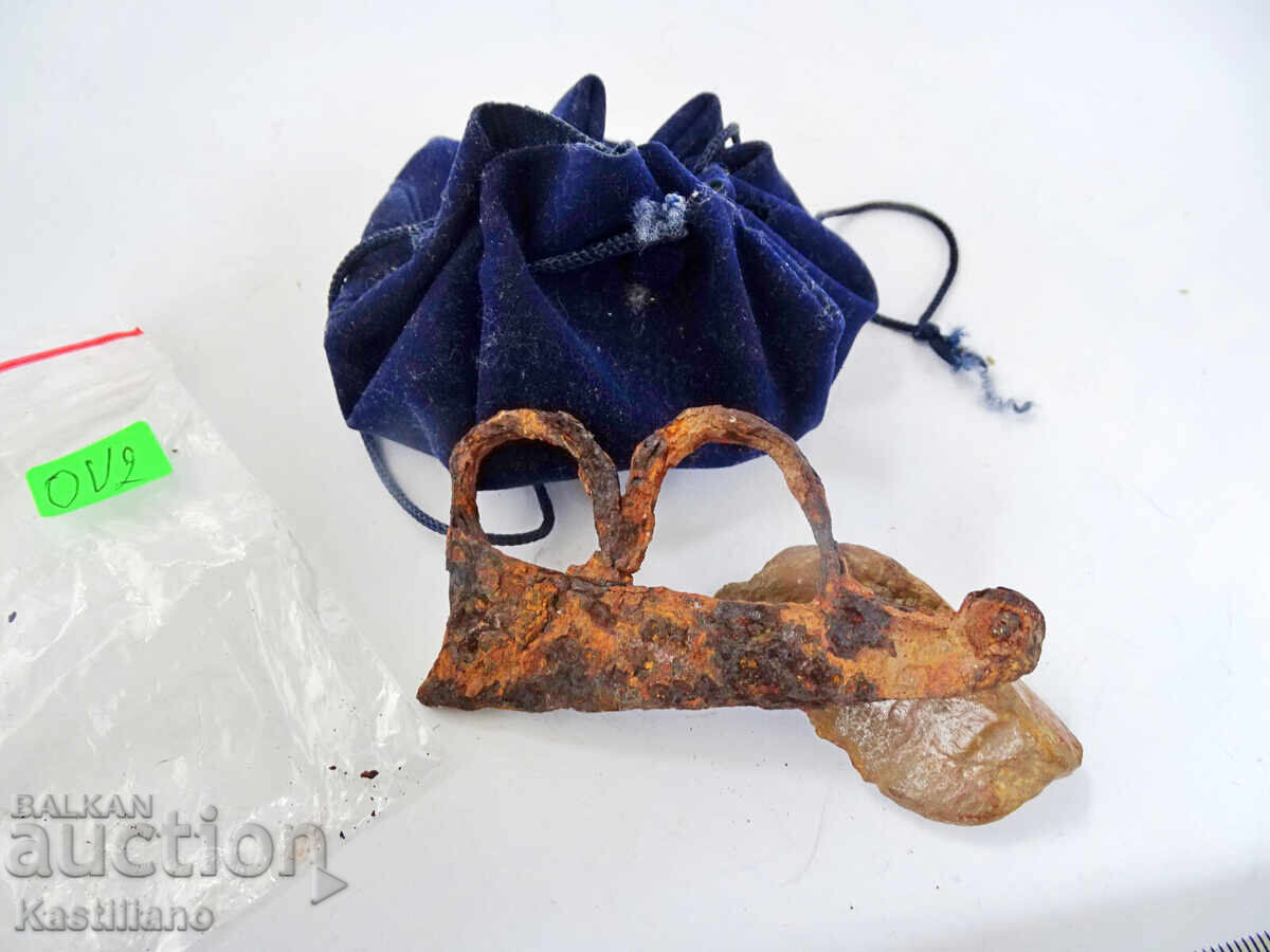 Old flint and steel fire starter, flint in a suede pouch 3