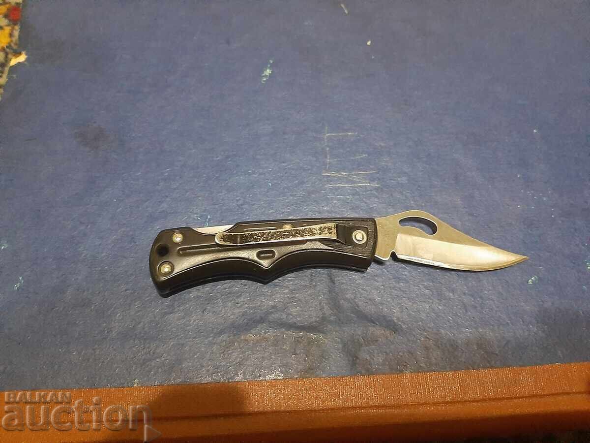 Delivery of Folding Pocket Knife Small Lockback Delivery of Folding Pocket Knife Small Lockback