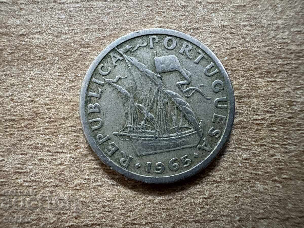 Portugalia - 2,5 escudos (1965) cu preț 0.35 BGN | € 0.18 Portugalia - 2,5 escudos (1965) cu preț 0.35 BGN | € 0.18