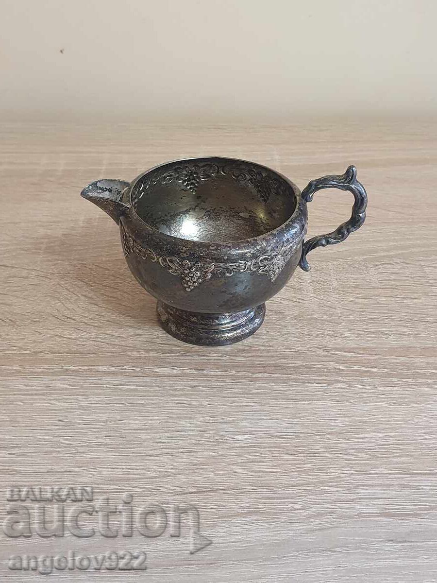 Vintage Canadian Engraved Metal Lattier!!! with price 2.50 BGN | € 1.28