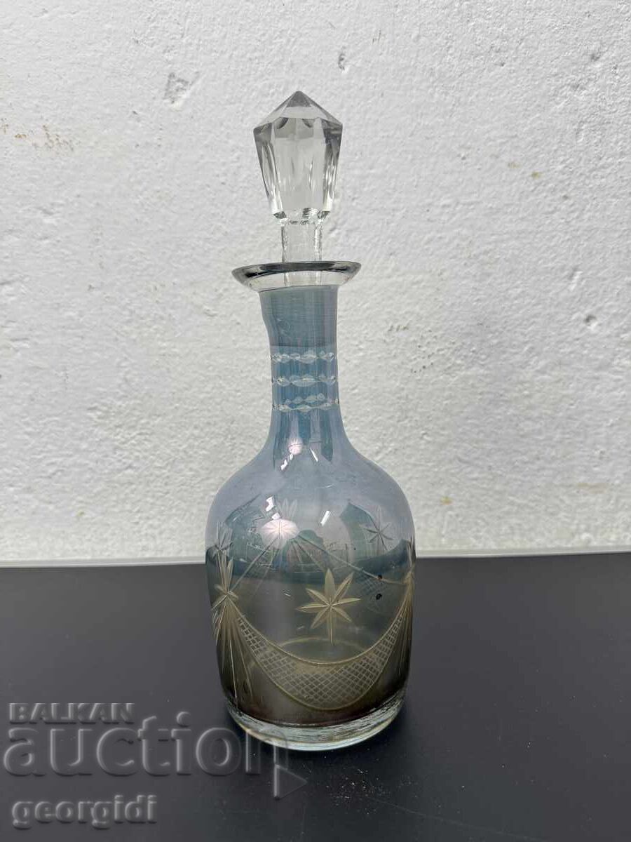 Αντίκα ιριδίζον γυάλινο ντεκάντερ / καράφα / μπουκάλι. Νο. 766