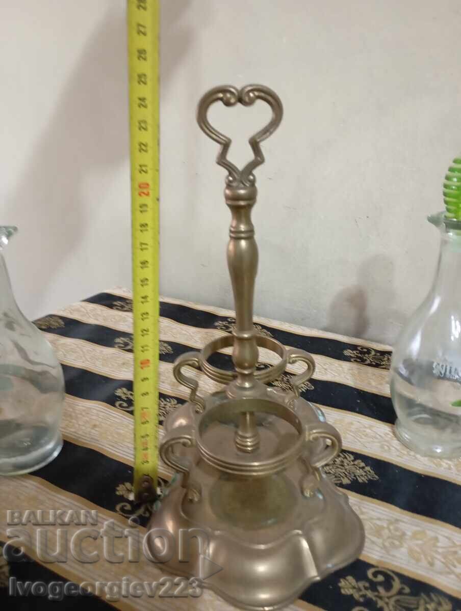 Αντίκα ελαιοτριβείο με τιμή 145.00 BGN | € 74.14