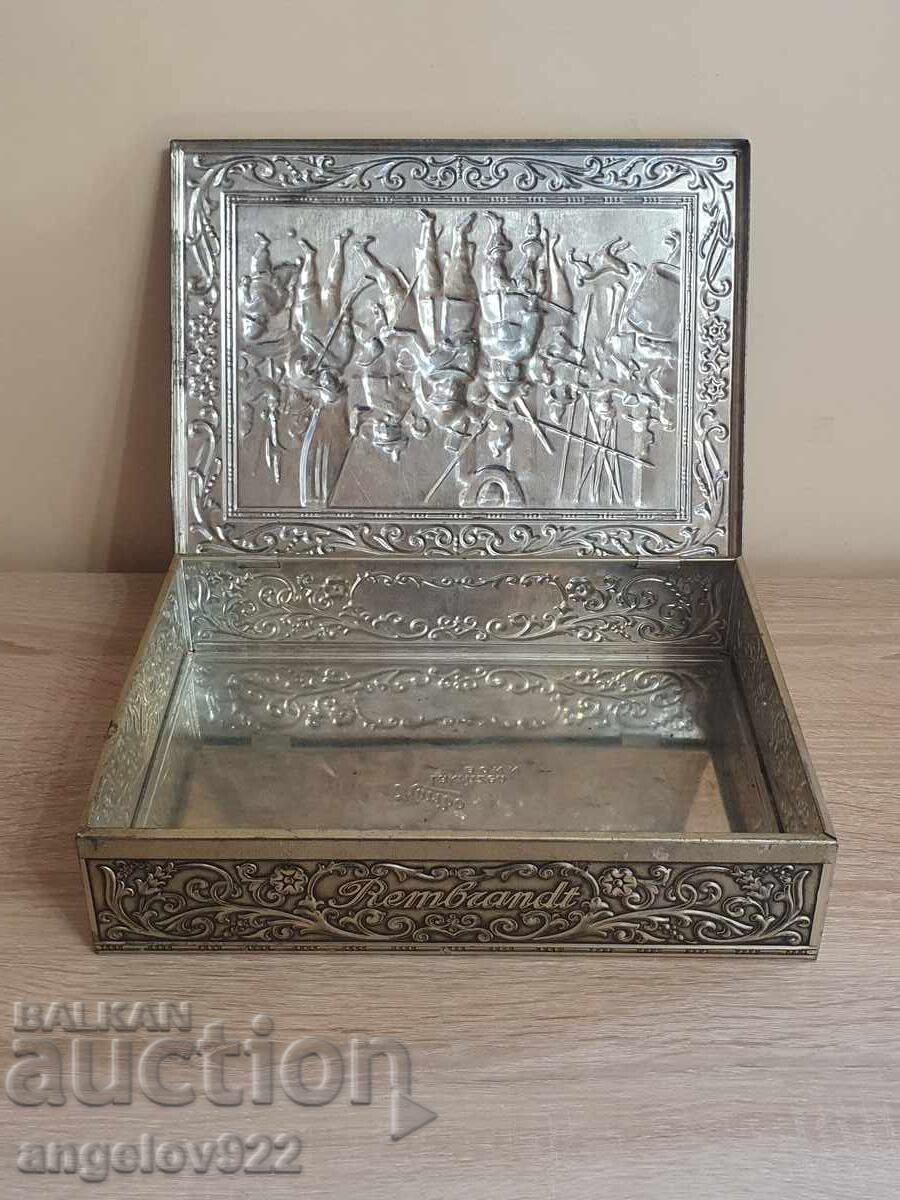 Όμορφο μεταλλικό ανάγλυφο κουτί!!! - 6 Όμορφο μεταλλικό ανάγλυφο κουτί!!! - 6