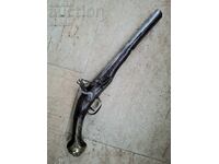 Кремъчен пищов, пушка, шишане, бойлия, кремъклия